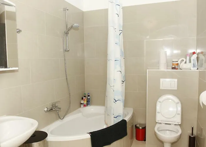 Stay-in 23 Apartment *